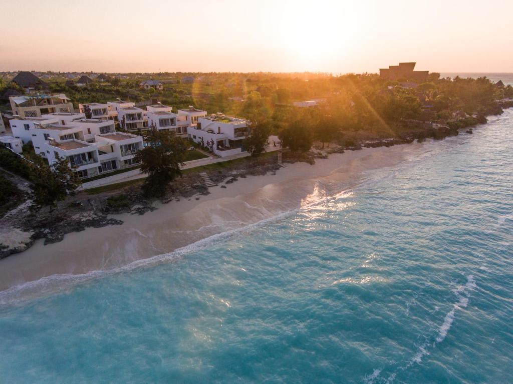 12-Day Tanzania Northern Circuit Safari and Zanzibar Beach Holiday