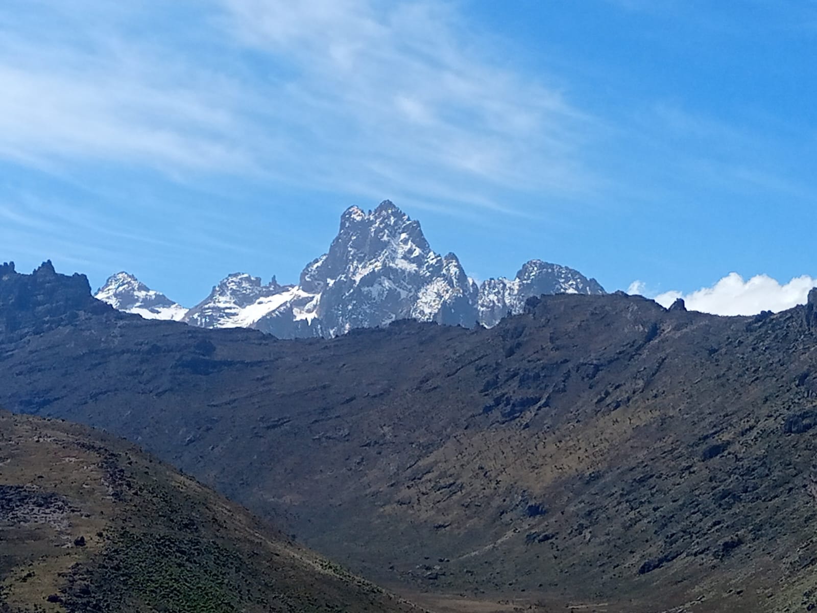 4-Day Mt.Kenya Hike Nairobi- Sirimon Gate- Old Moses- Shipton-Point Lenana-Nairobi