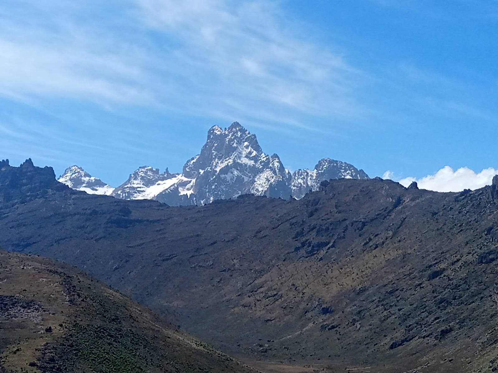 4-Day Mt.Kenya Hike Nairobi- Sirimon Gate- Old Moses- Shipton-Point Lenana-Nairobi
