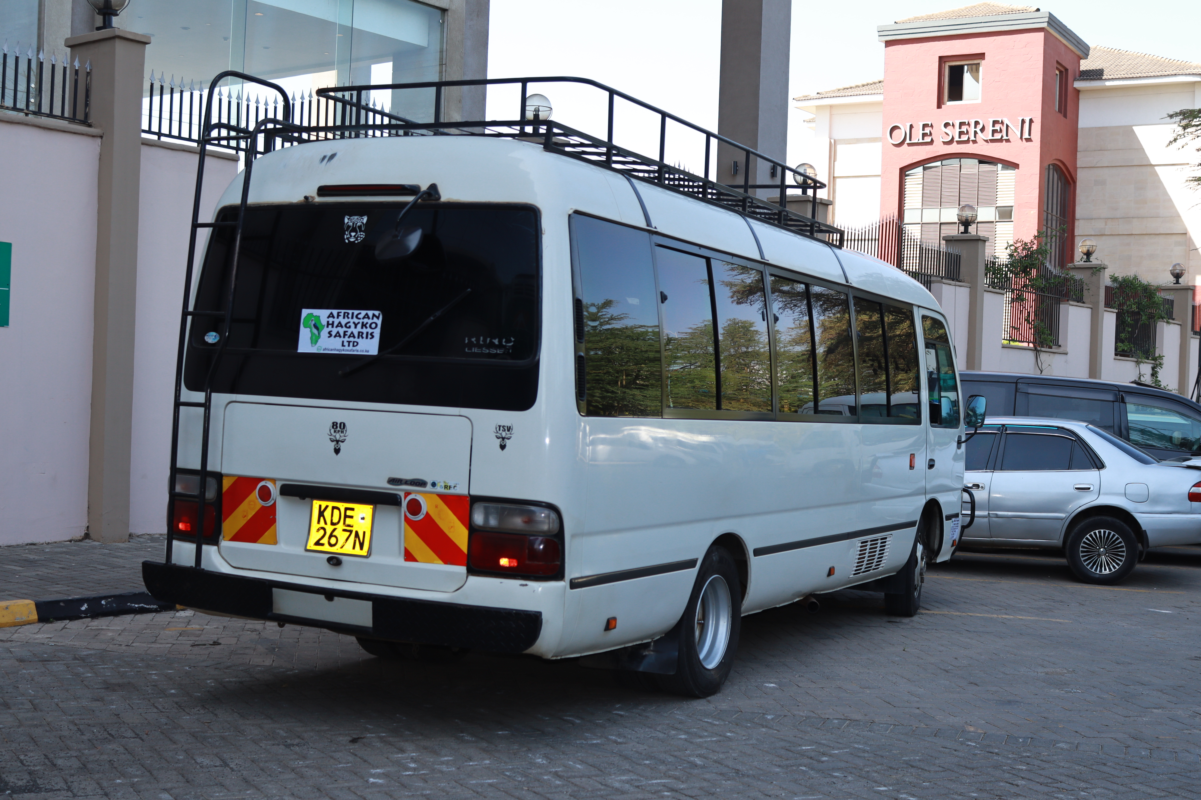 1-Day Nairobi Night Life Dinner Experience