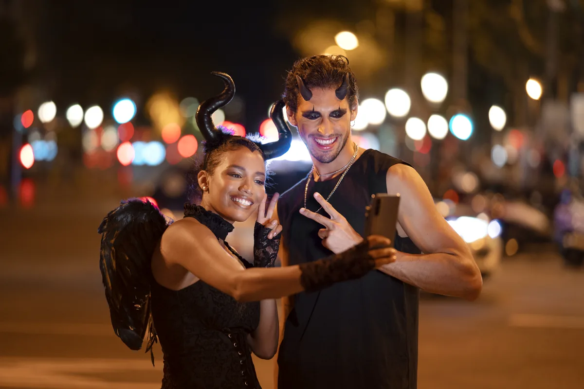 Cali Colombia salsa dancing academy night colorful lights Granada neighborhood
