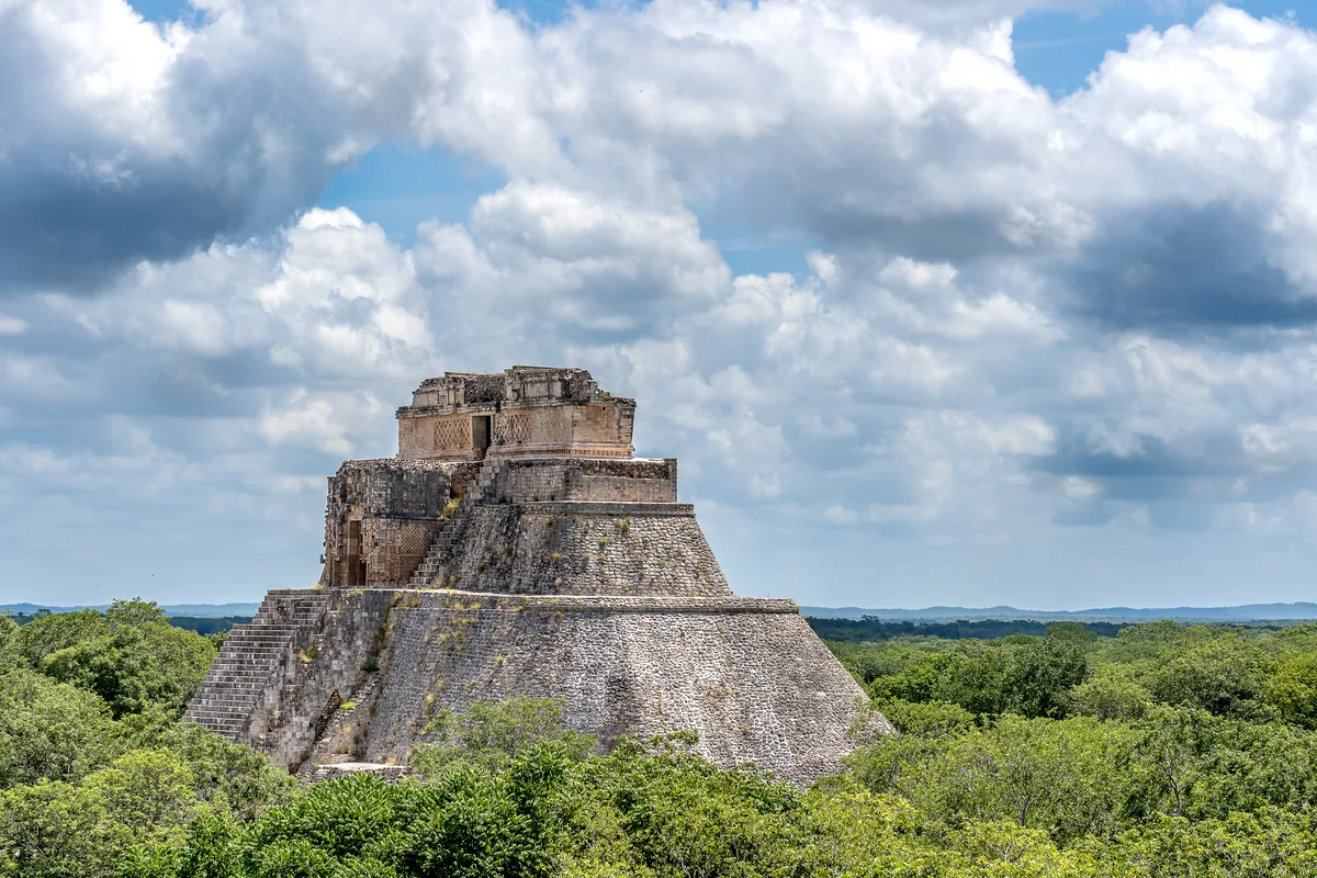 archaeological zone Chichen Itza Mexico tourism landscape ruins aerial