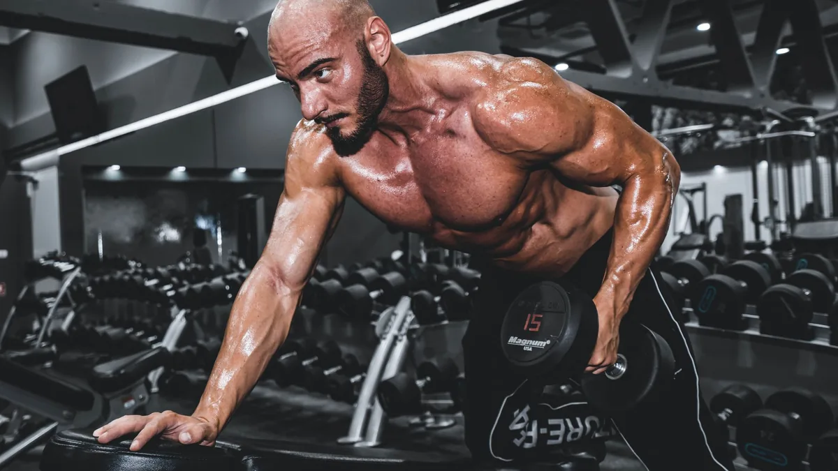 Cómo entrenar la zona lumbar después de los 40: guía paso a paso