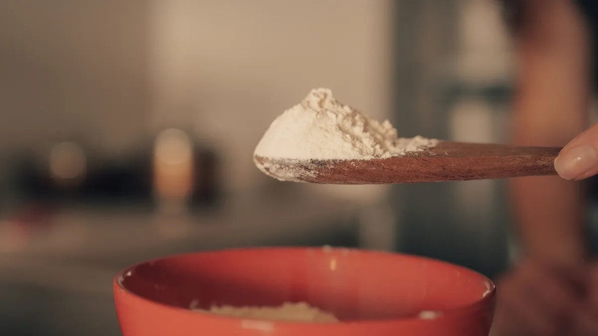 Creatina monohidratada vs. micronizada: qué dice la evidencia y cuál elegir
