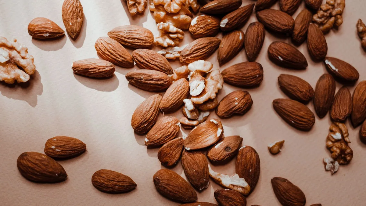 Beneficios de las almendras: qué dice la evidencia sobre este fruto seco