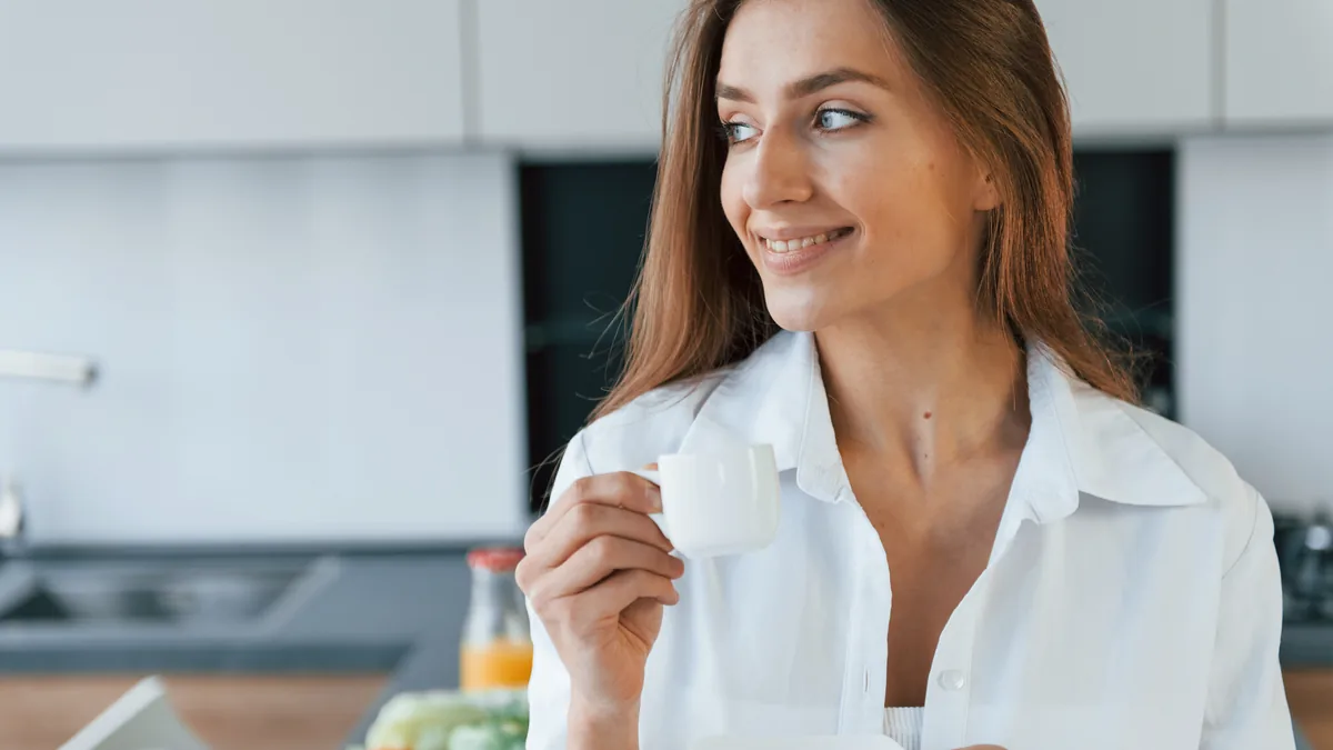 Probióticos después de los 40: qué dice la ciencia y cómo incorporarlos a tu rutina