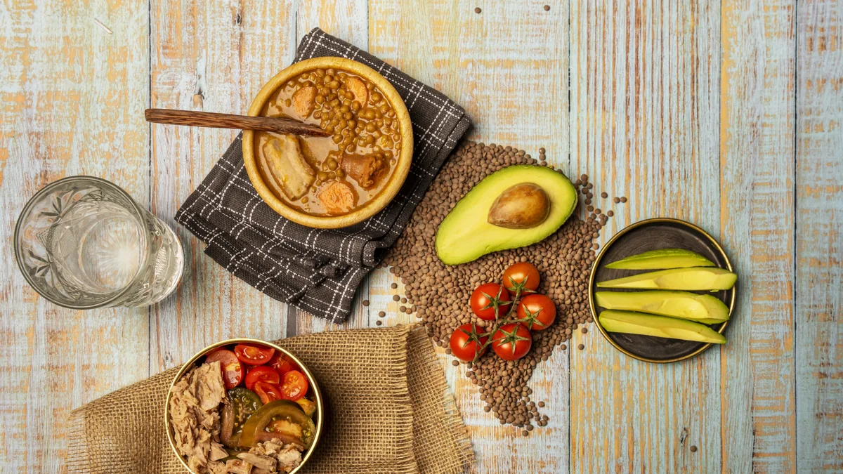 Alimentos con fibra: qué son, tipos y cuáles incluir en tu dieta