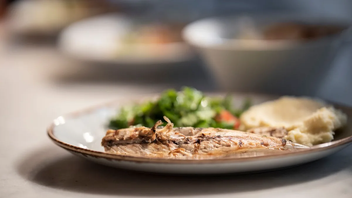 Cenas después de entrenar: qué comer para recuperarte bien y dormir mejor