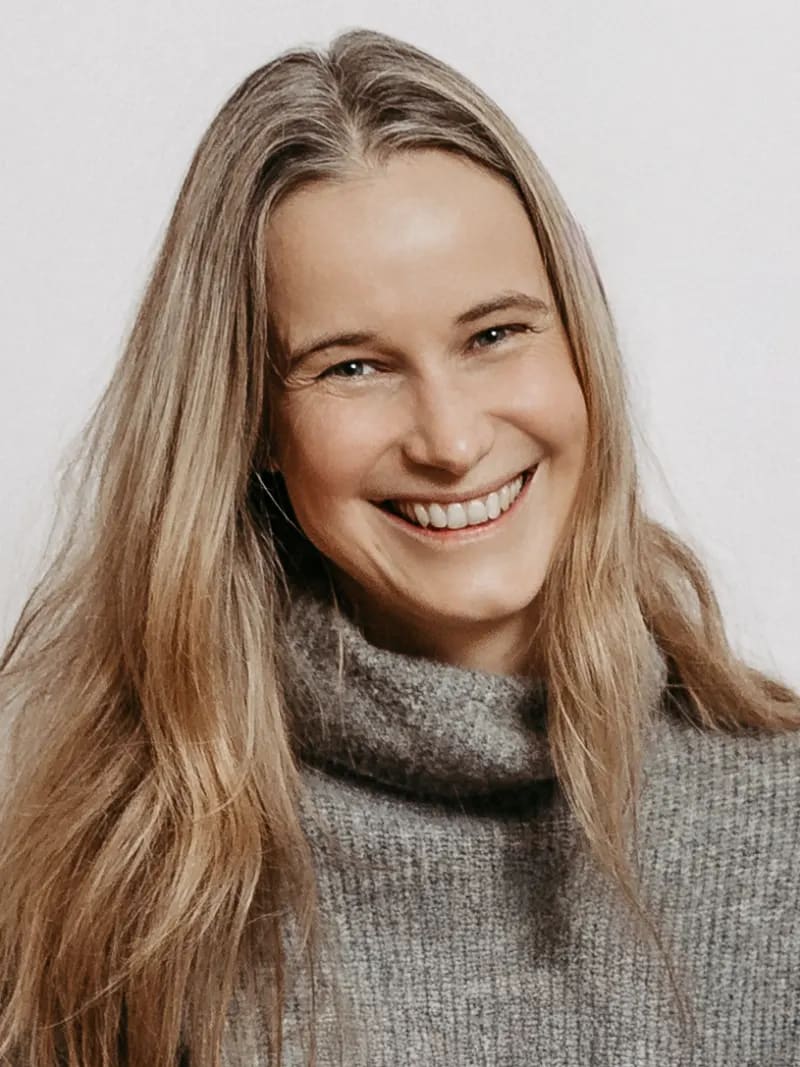 Lena Mischkulnig