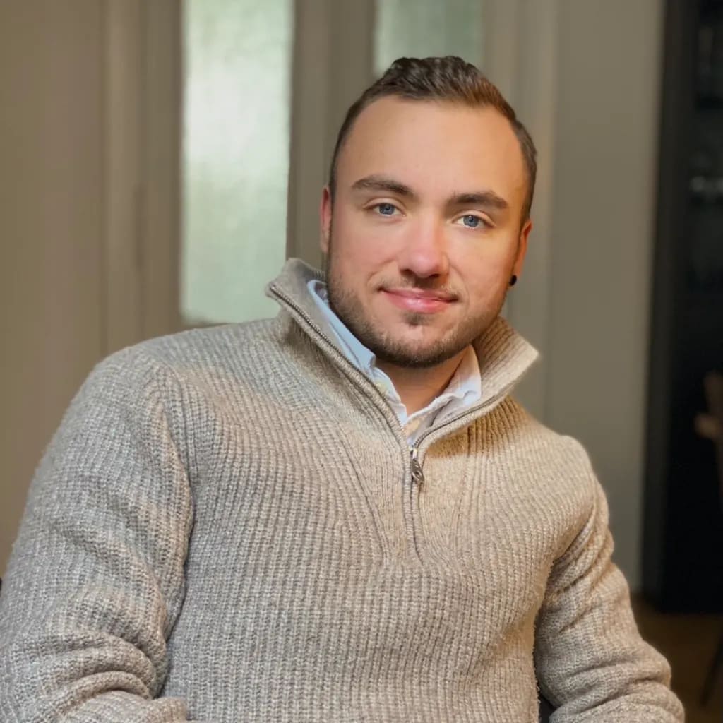 Daniel Korenzhan