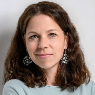 Anita Ring