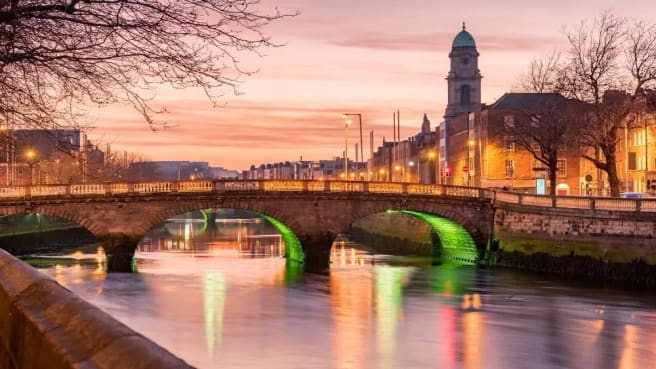 Grattan Bridge in Dublin, Ireland on the evening.