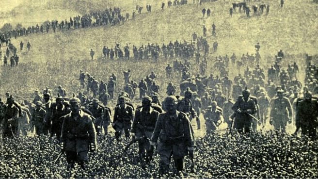 World War 1 - an old image of many soldiers taken during a world war 1 battle.