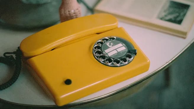 Vintage 80s retro dial phone.