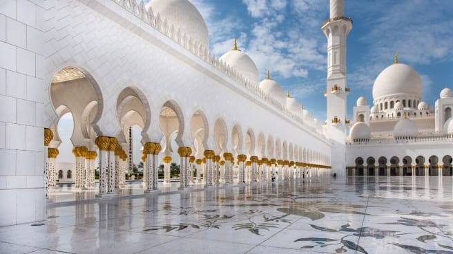 Islam - important Mosque in Abu Dhabi.