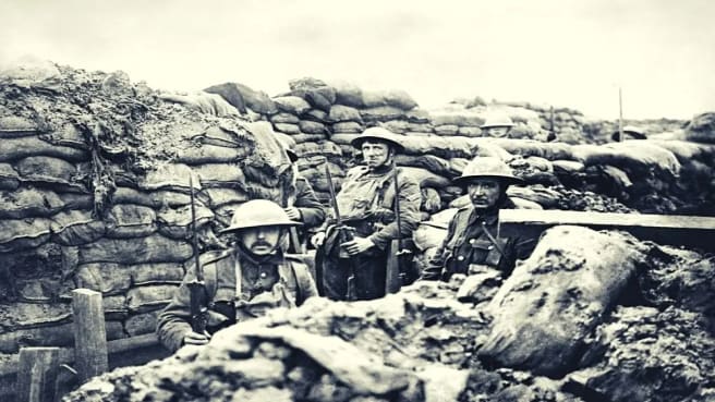 Soldiers in a battle during World War 1.