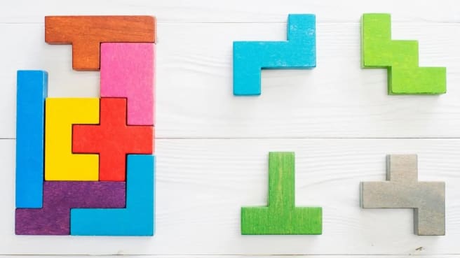 IQ test question of puzzles.