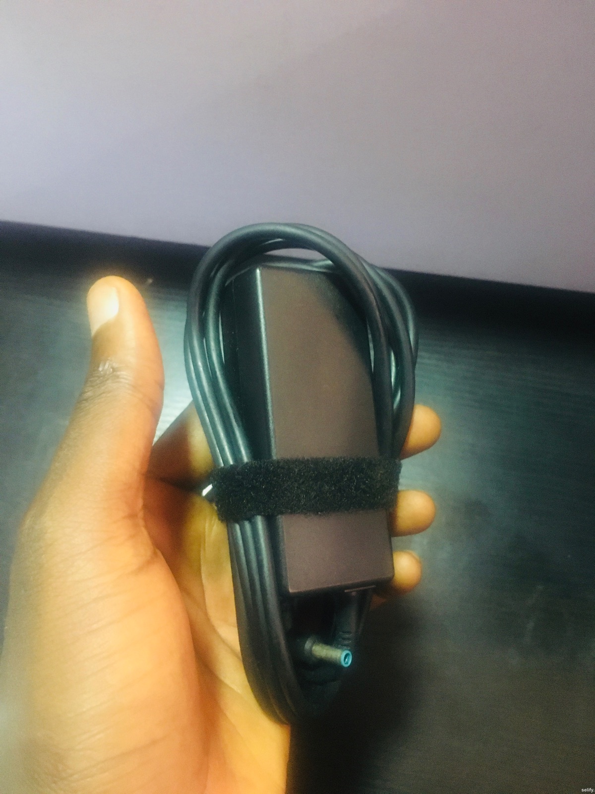 Direct follow come UK USED Laptop charger available for sale thumbnail 2