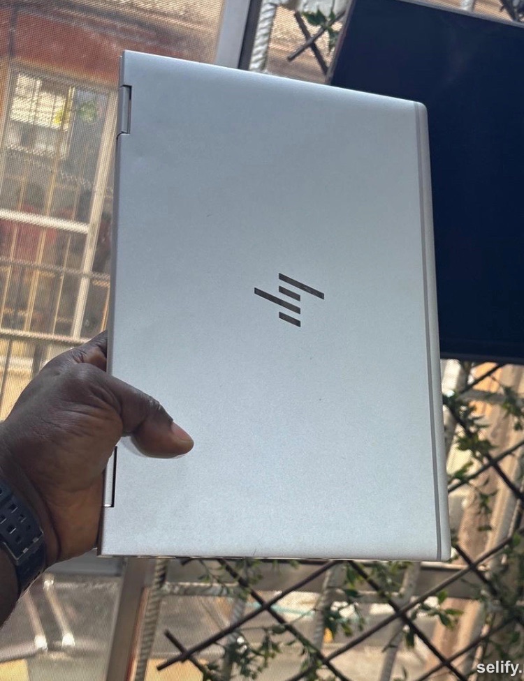 Direct UK used Hp laptop in Ikeja for sale  thumbnail 2