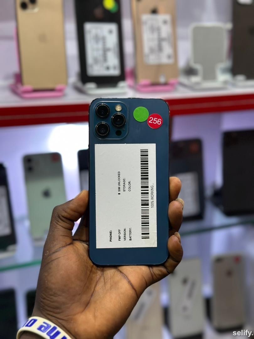 Uk use iPhone 12pro max 256gig for sell at a very good rate - image 1