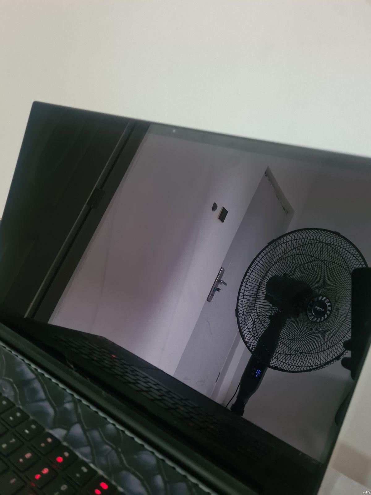 Gaming Razer Blade Laptop Core i7 SSD 1T thumbnail 2