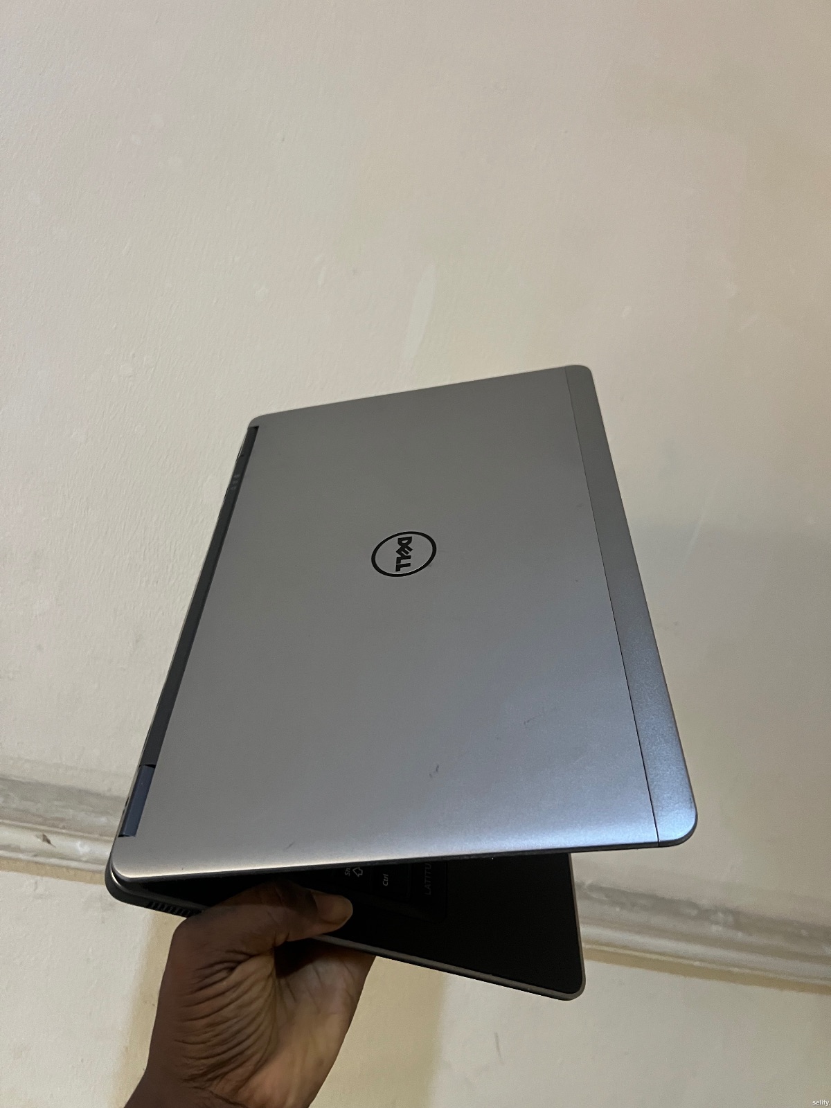 Dell Latitude 7440 8GB RAM 500GB SSD i5 - London Used Laptop