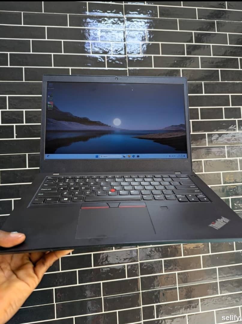direct uk used lenovo thinkpad L14.10th gen i5,8gb ram,256 ssd, fingerprint