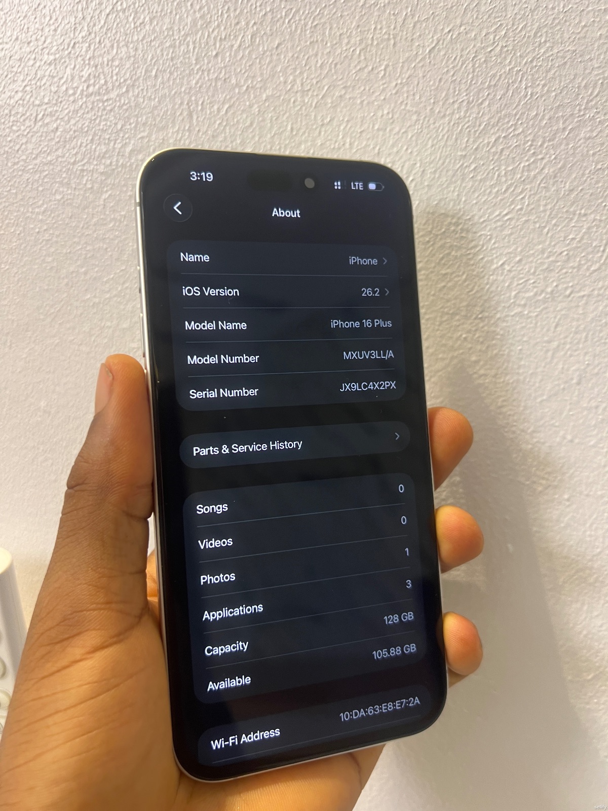 iPhone 16 plus  thumbnail 6