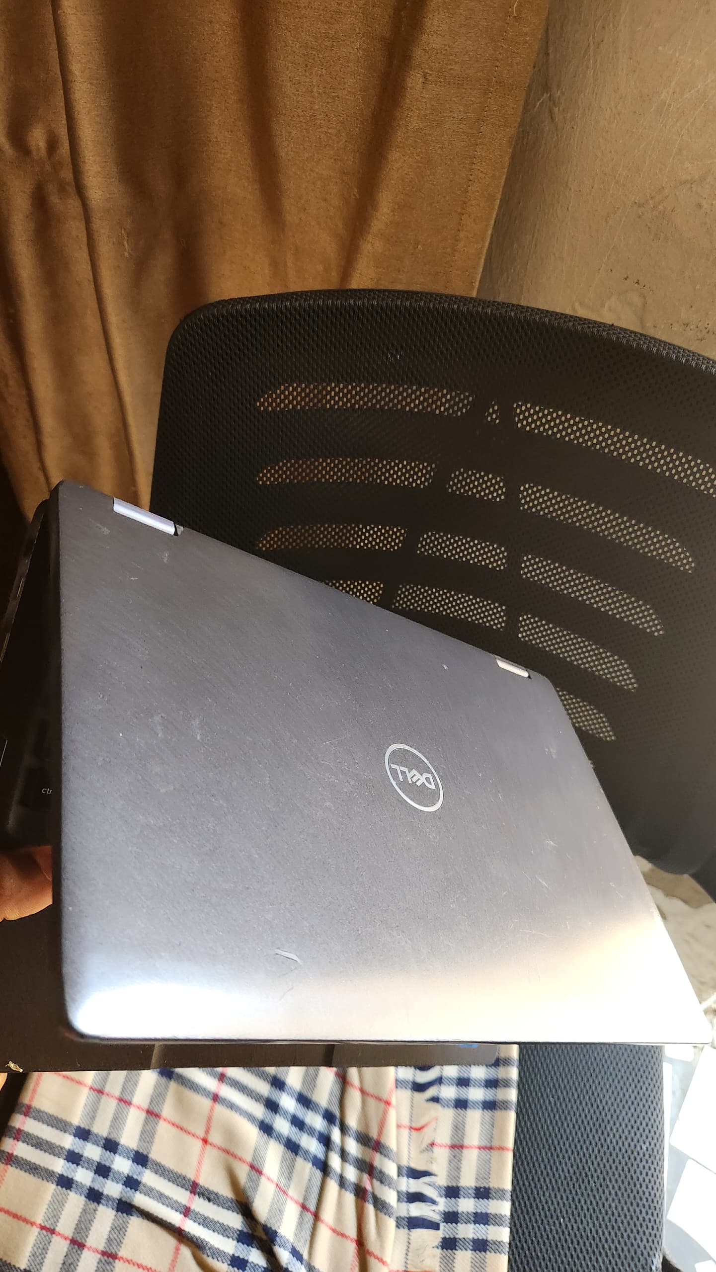 Dell Latitude 5300 2-in-1 (2019 Model)