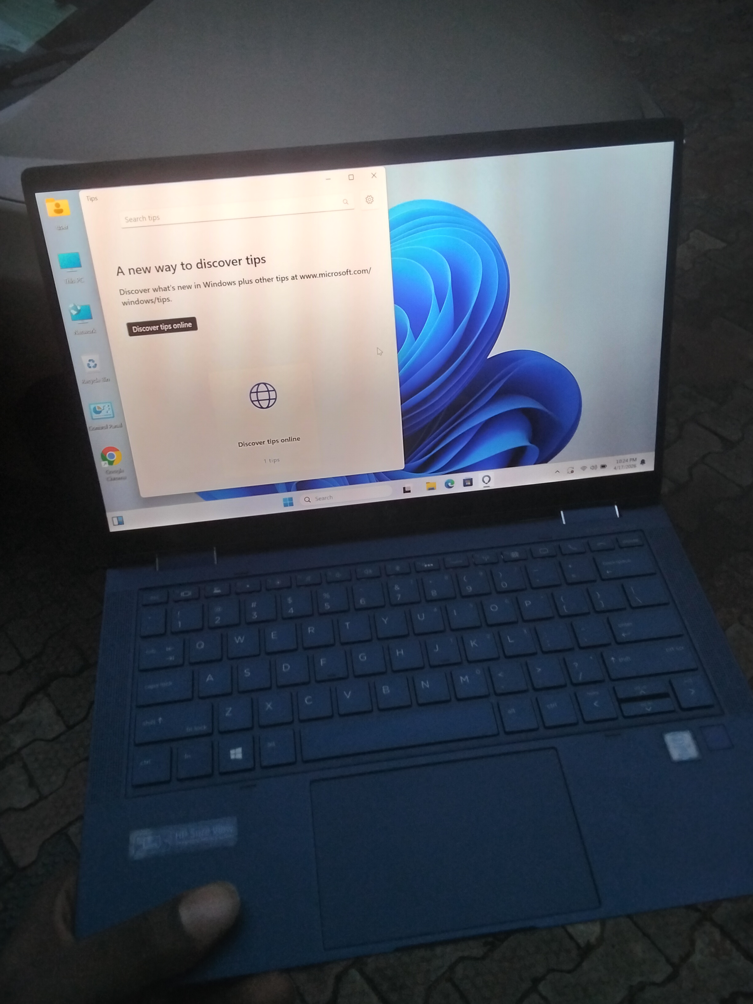Hp elite dragonfly thumbnail 2
