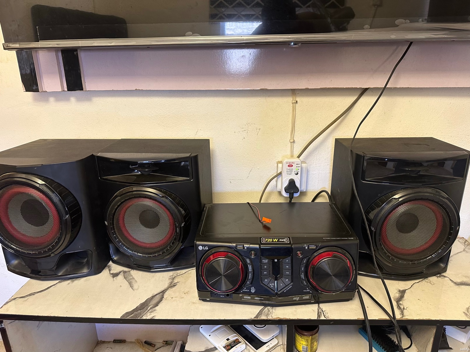 LG XBOOM 720W Bluetooth Speaker – London Used, Original Charger - image 1