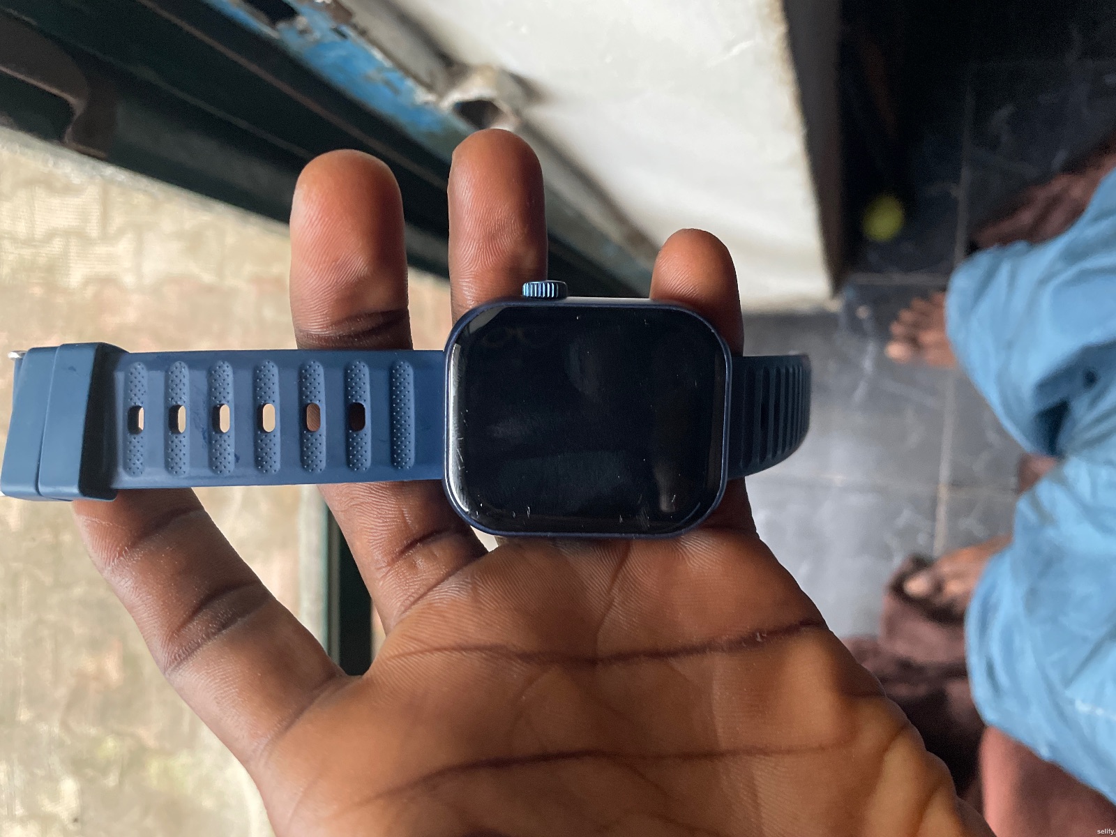 ITEL Smartwatch Fit 020 – London Used, Original Charger, Follow Come