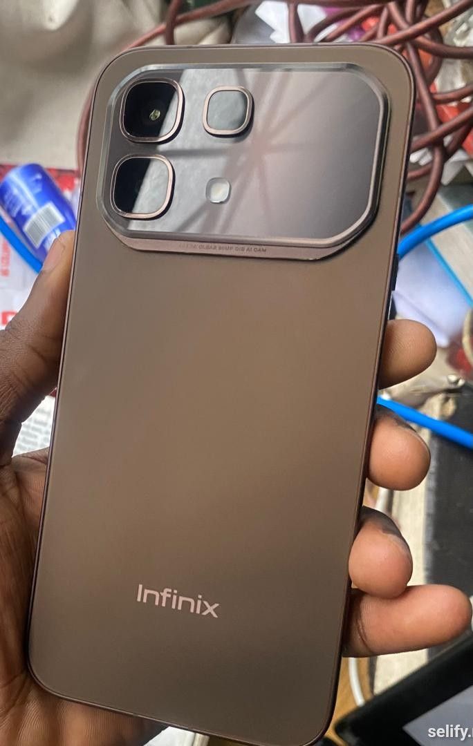 One month used Infinix note 60 pro with pack, charger and earpiece thumbnail 3