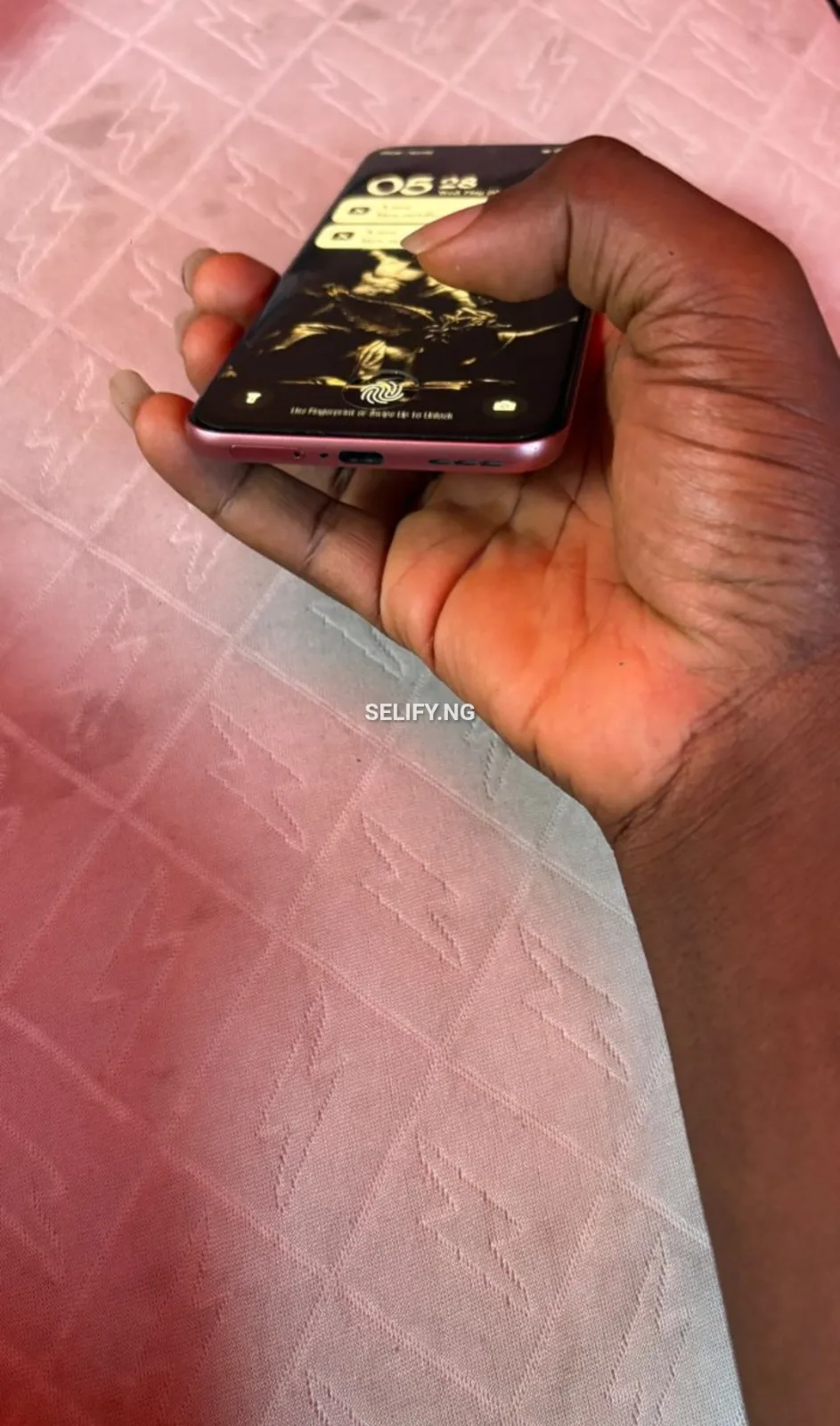 Infinix hot 60 pro plus PINK color, 128gb thumbnail 2