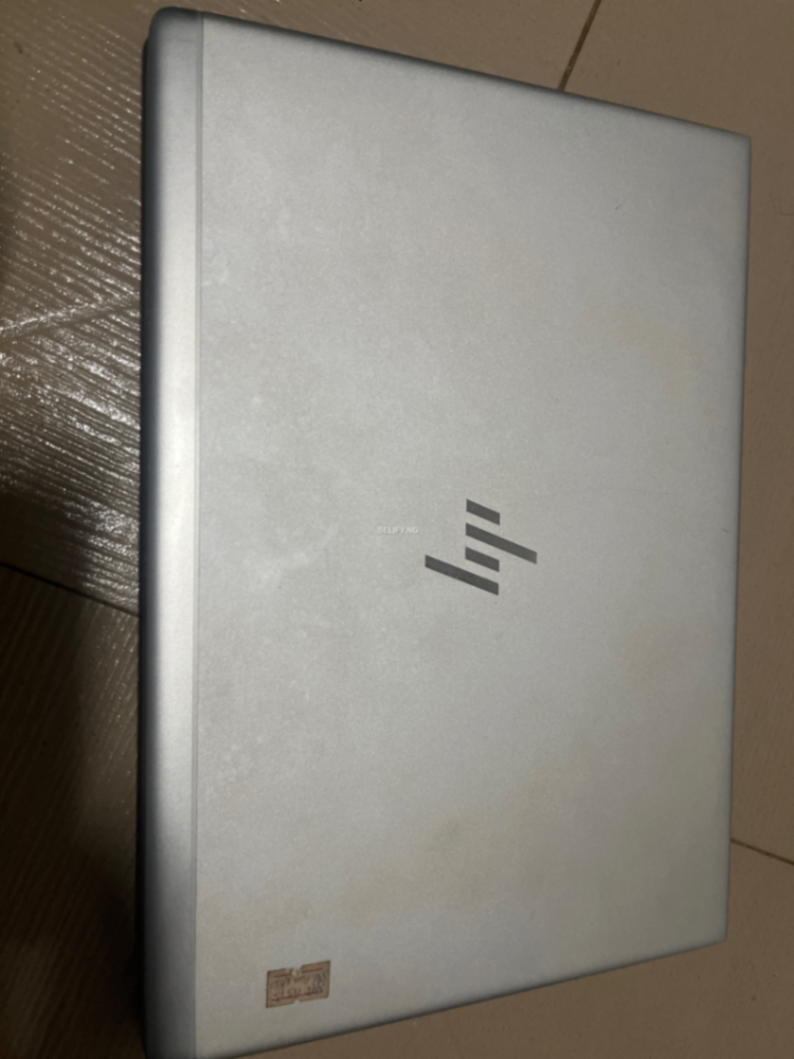 HP EliteBook 840 G8 (i5 8th Gen, 8GB RAM, 256GB SSD) – London Used, Premium Condition thumbnail 2