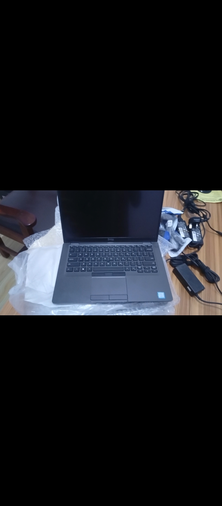 London Used Dell Latitude 5400 (Grade A, Original Charger) – Premium Business Laptop thumbnail 2