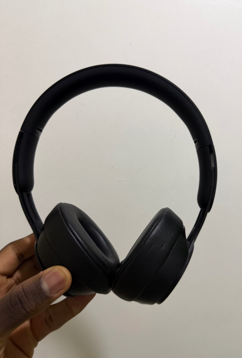 London Used Beats Solo Pro Headphones – Original Design, Like New - image 1