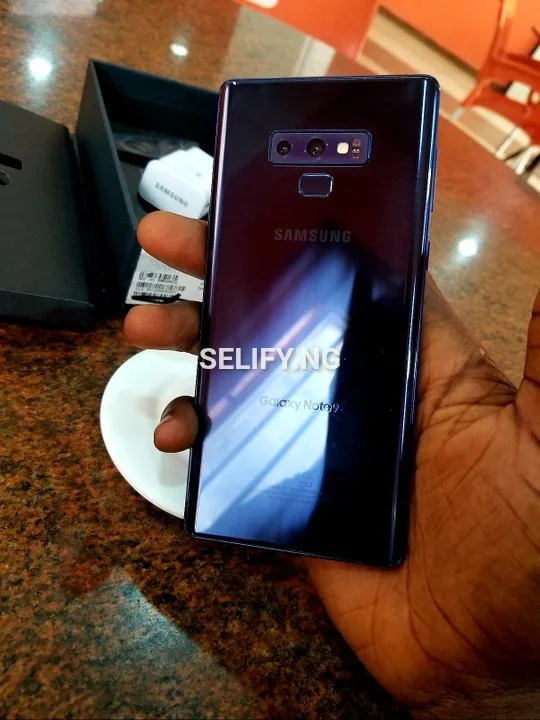 Samsung Galaxy Note 9 thumbnail 2