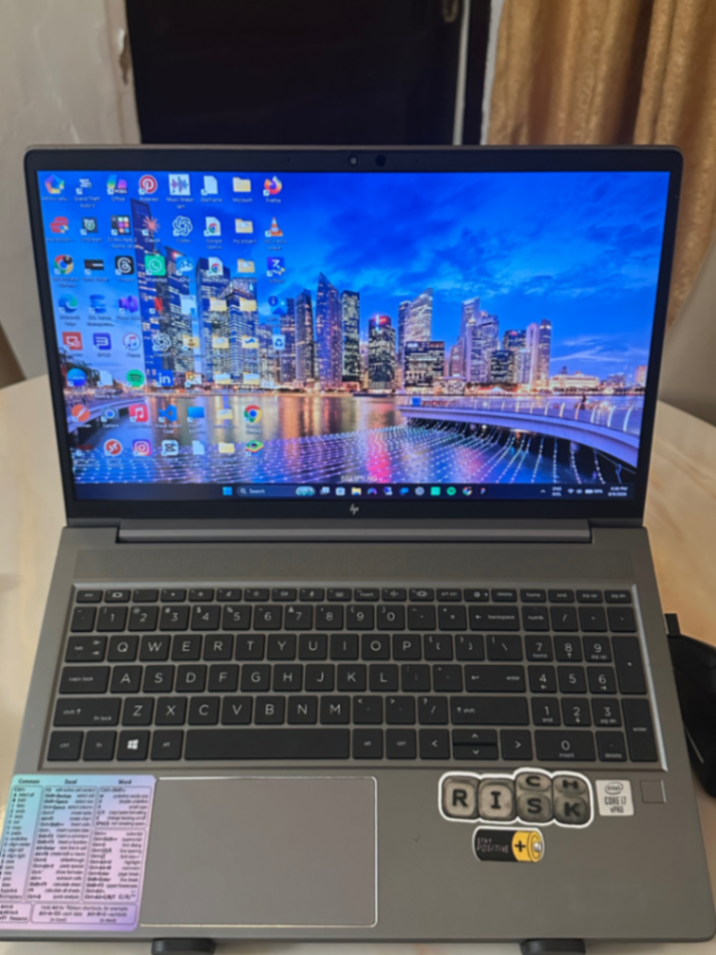 HP ZBOOK G7 Workstation  thumbnail 2