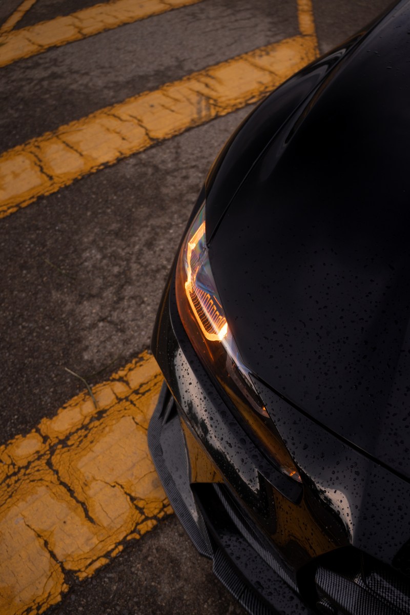 Automotive shot DSC 1218