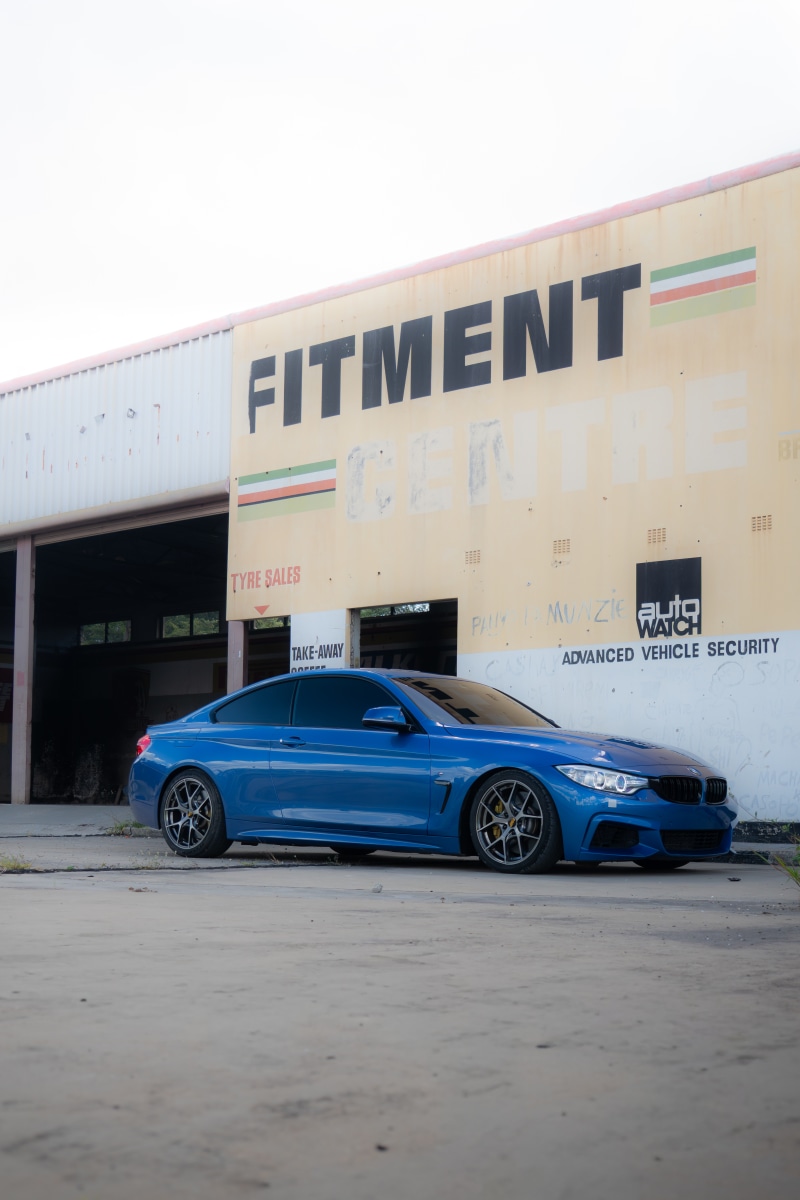 Automotive shot DSC 4841