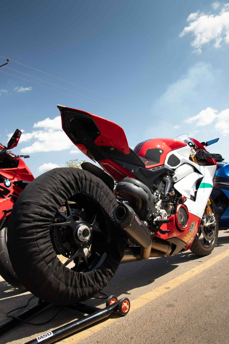 Automotive shot 6508