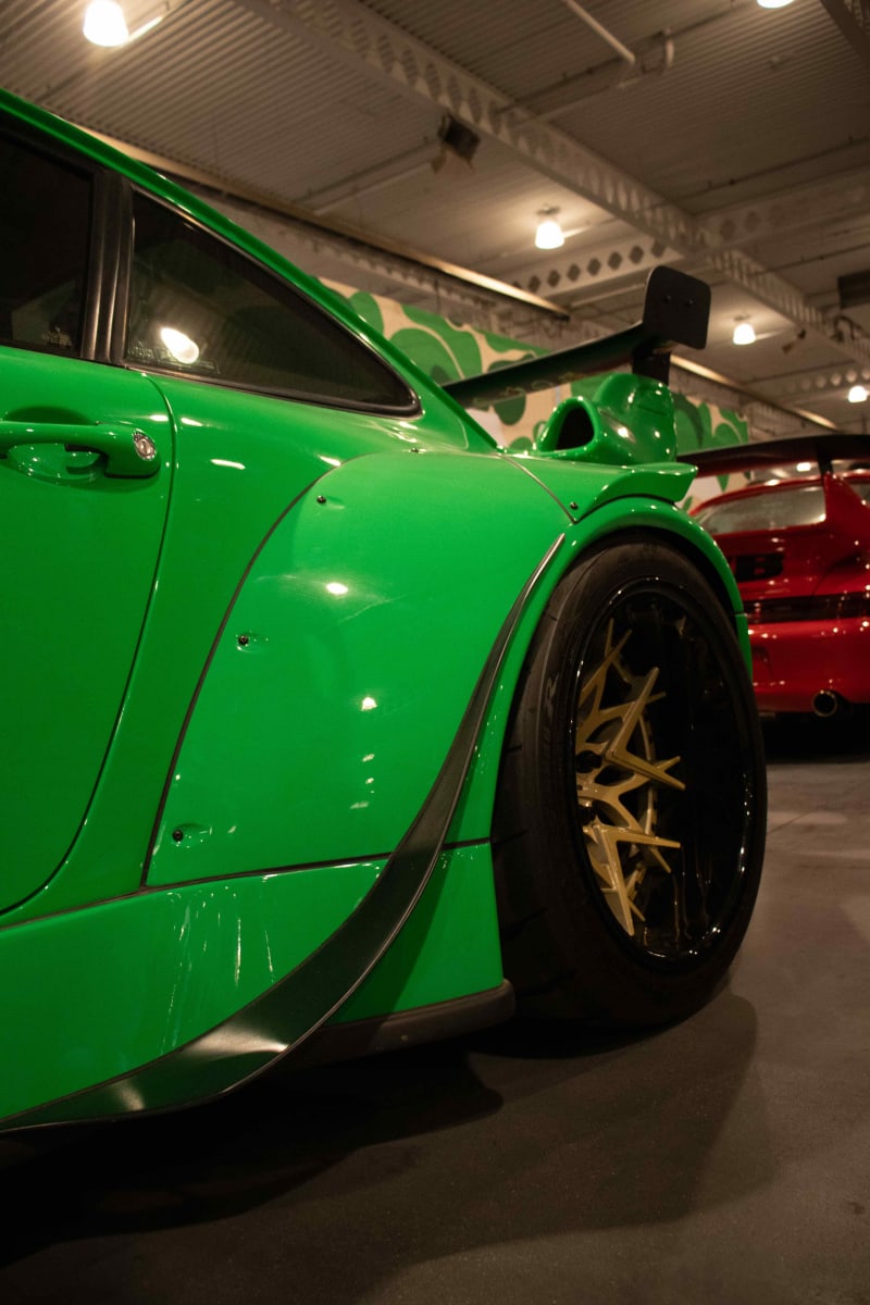 Green and red automotive details