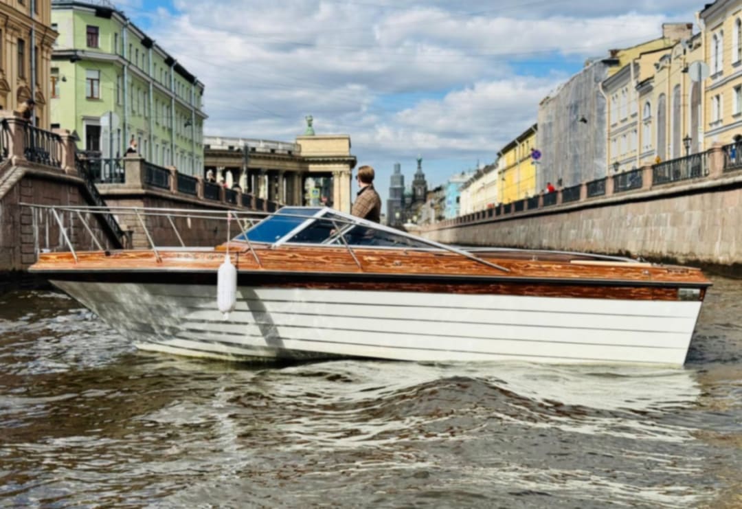 Катер Алькор