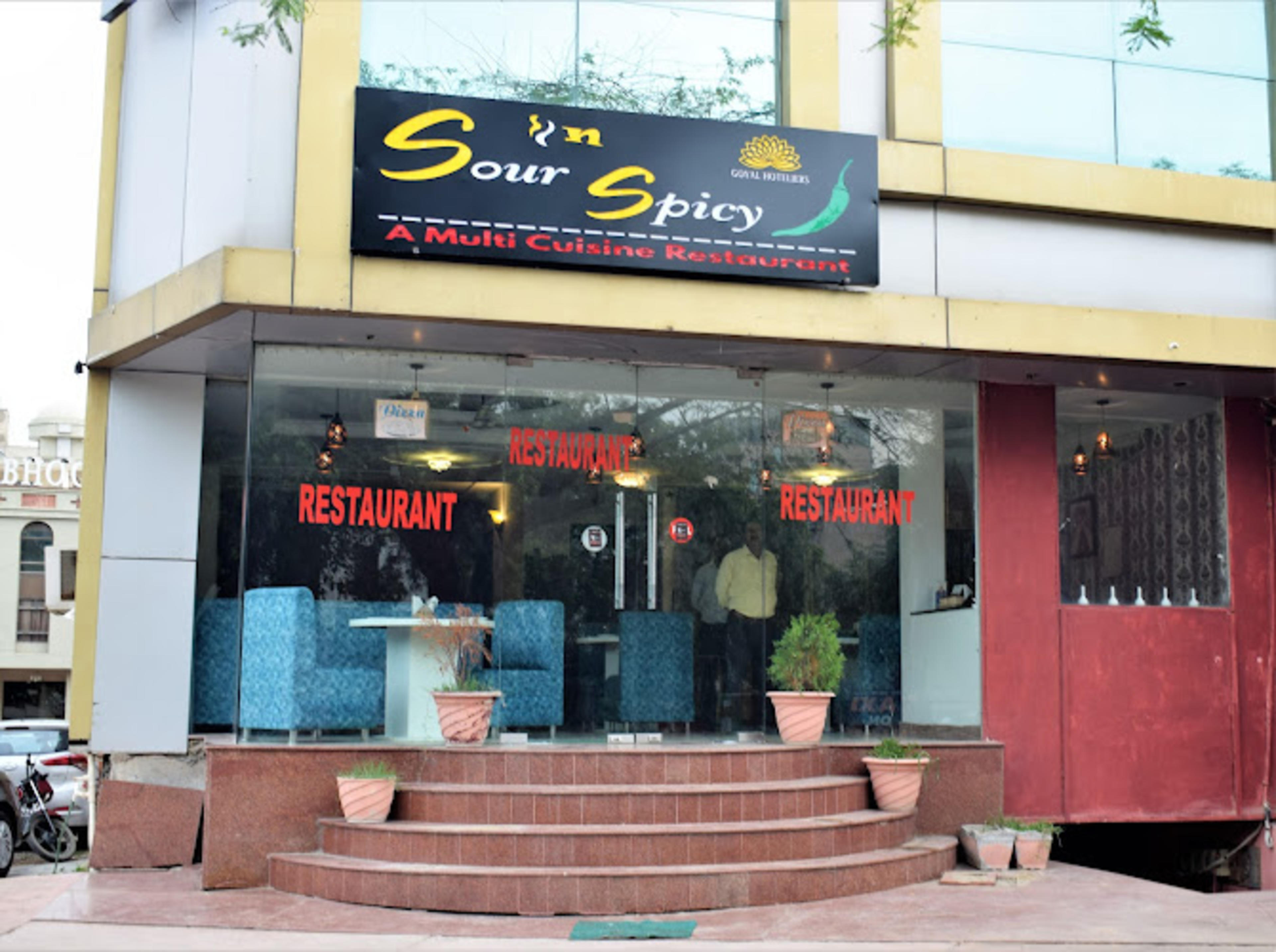Sour n Spicy Restaurant By Goyal Hoteliers - Best Restaurant in Agra