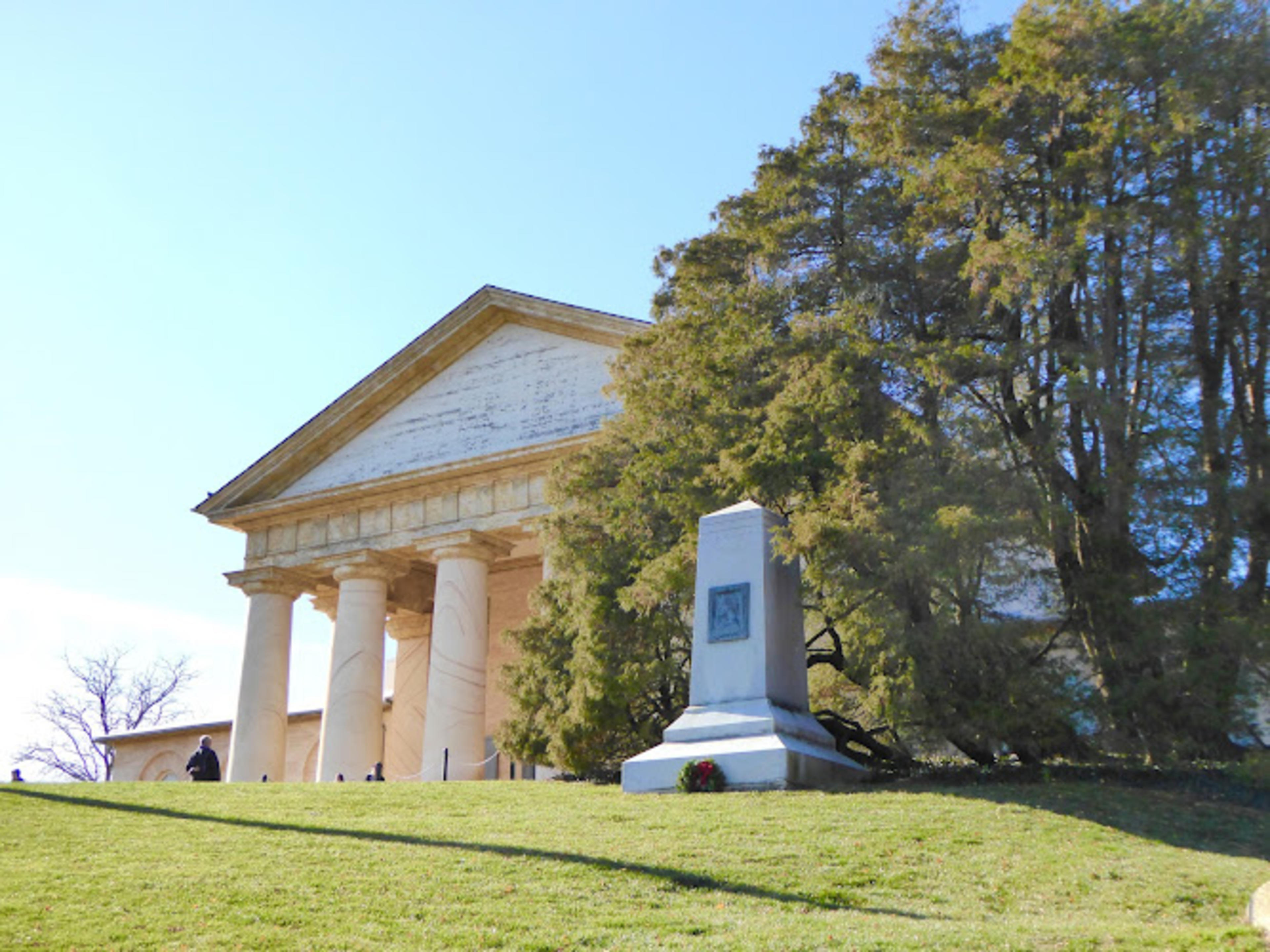 Arlington House