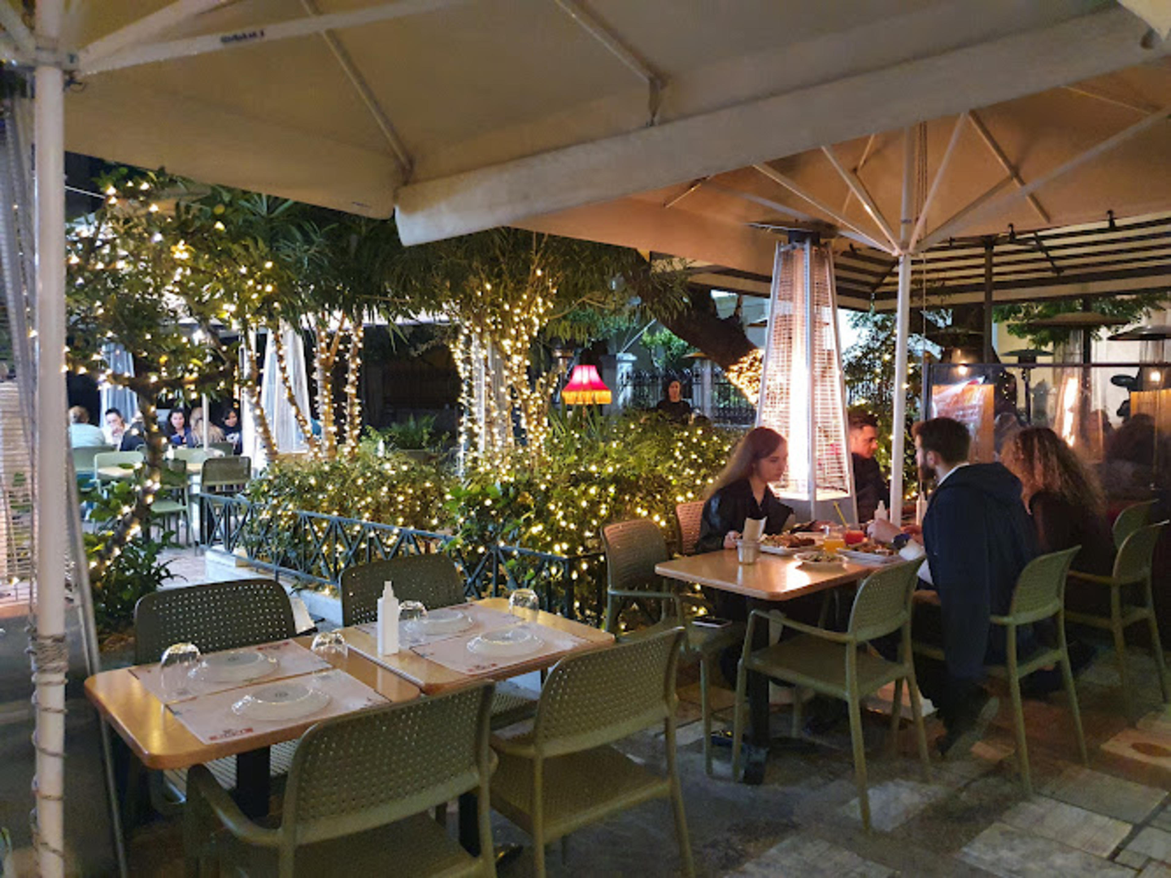 EATERY Bairaktaris Aiolou 29