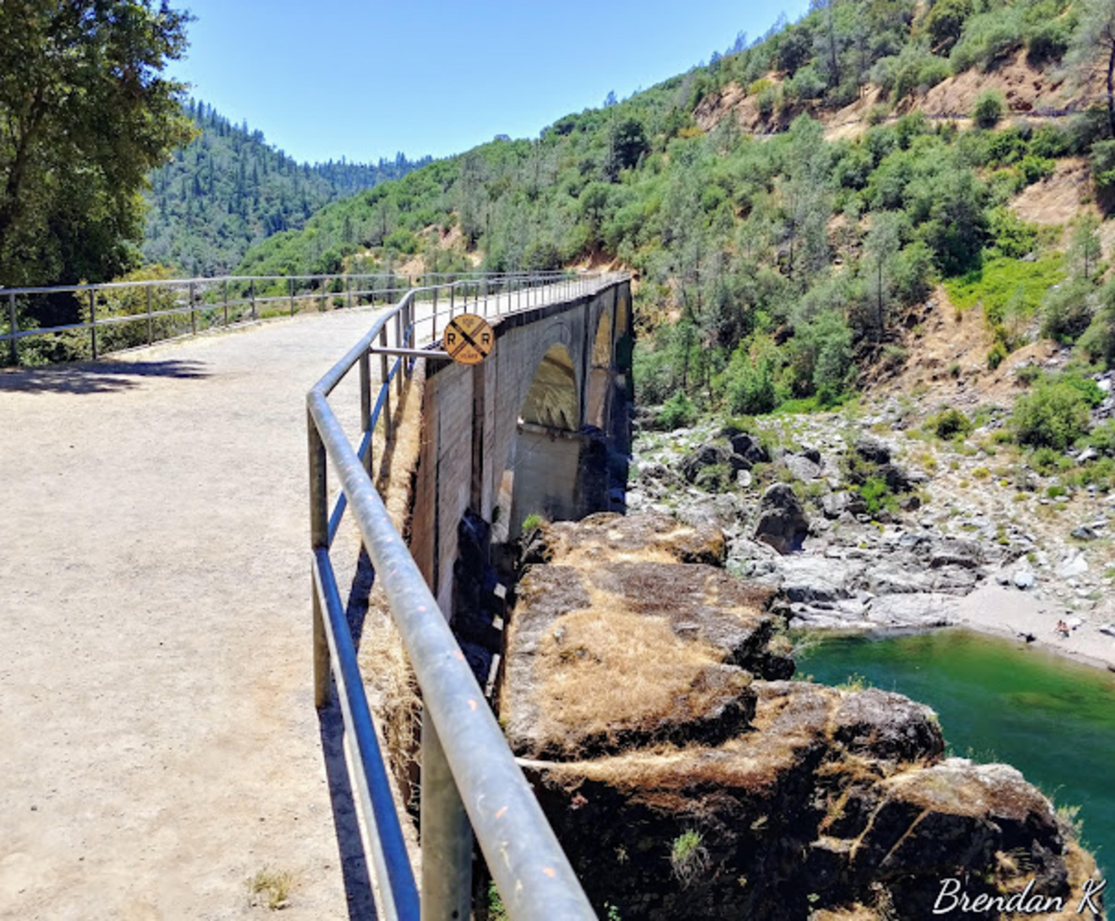 Black Hole of Calcutta Falls Trailhead