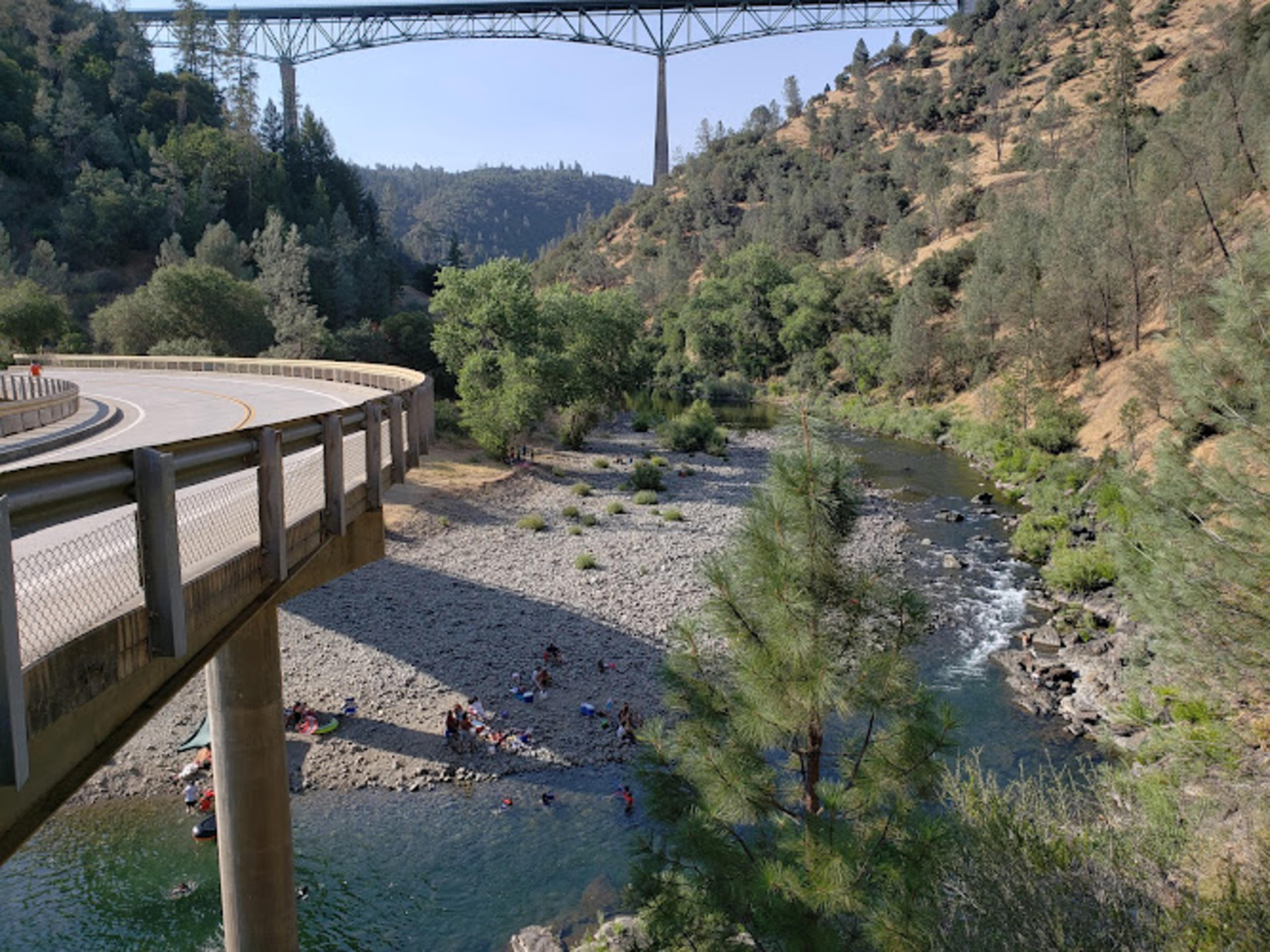 Lake Clementine Trail