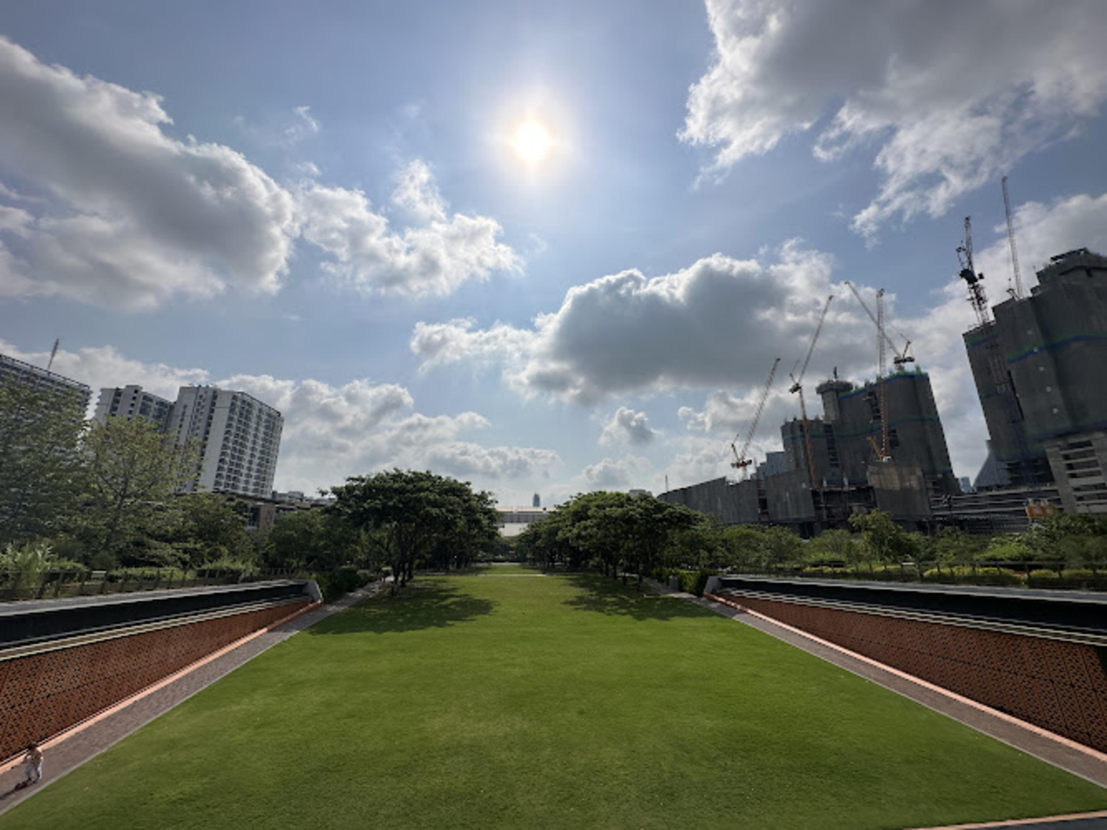 Chulalongkorn University Centenary Park